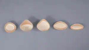 complément mammaire silicone suite tumorectomie